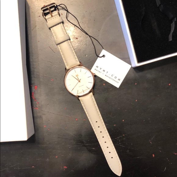MVMT Watch - Picture 2 of 3